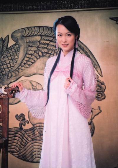  p>童爱玲,1972年11月23日出生于中国香港,女演员.