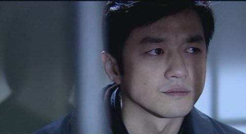 7vqw70p1">电视剧《 a target="_blank" href="/item/目击者/6889057"