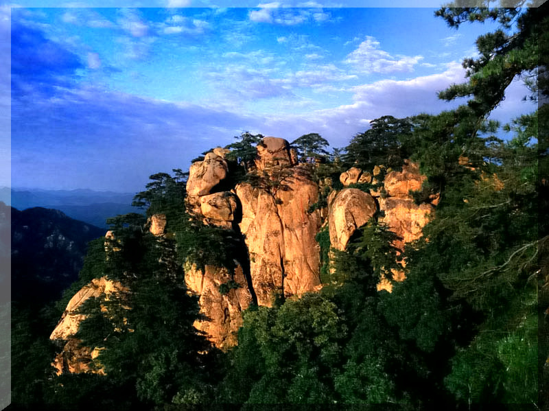  p>千山位于辽宁省 a target="_blank" href="/item/鞍山市">鞍山市 