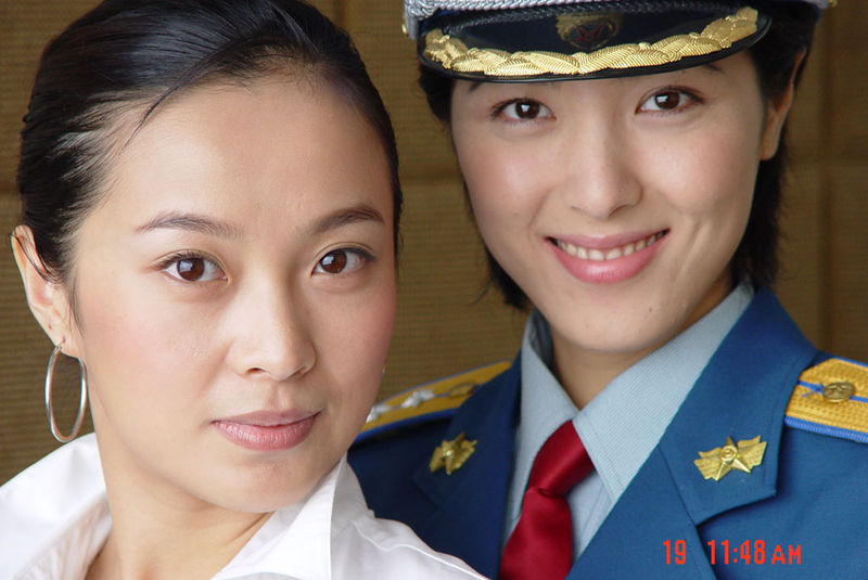  p>苏岩,1974年9月5日生于山东省济南市,中国内地女演员,毕业于 a