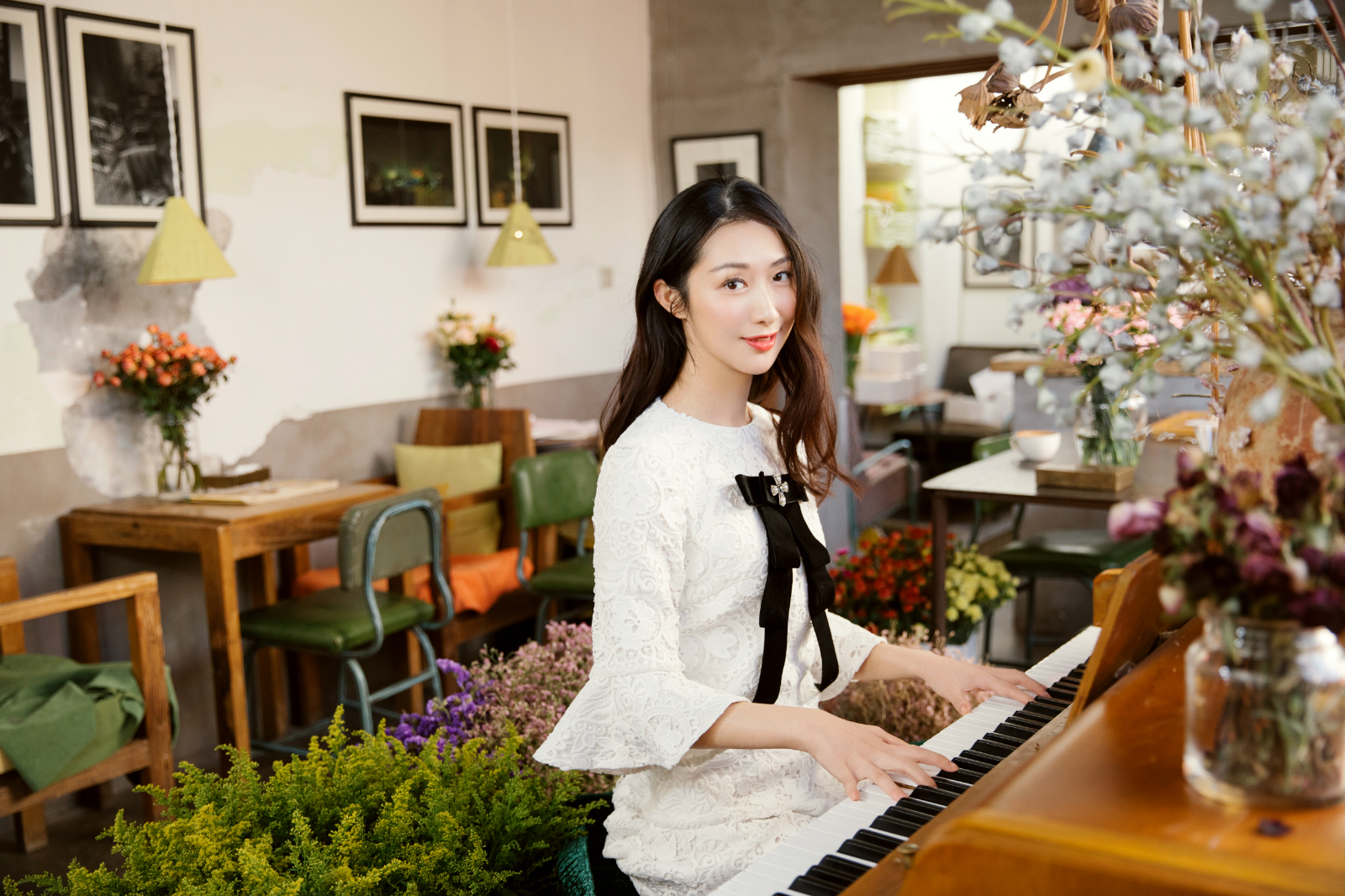 (candy),1984年4月24日出生于湖北武汉,毕业于上海戏剧学院表演系