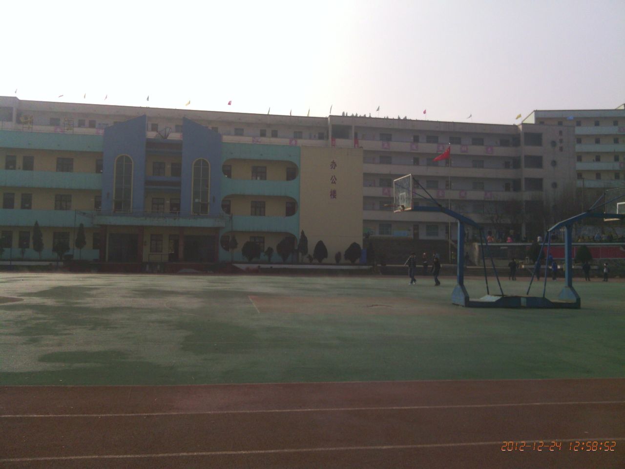  p> a target="_blank" href="/item/黔西县云志中学/23699569" data