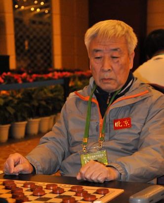  p>杨永,男,国际跳棋大师,1938年出生于 a target