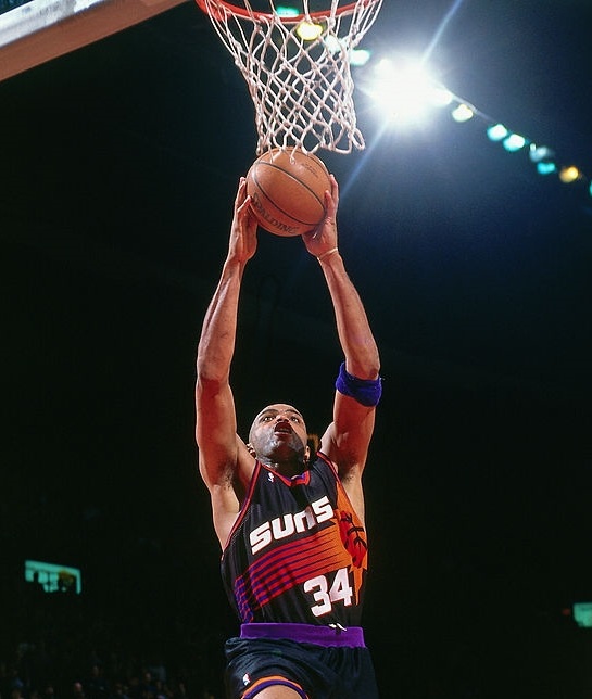  p>查尔斯·巴克利(charles barkley),1963年2月20日出生于美国 a