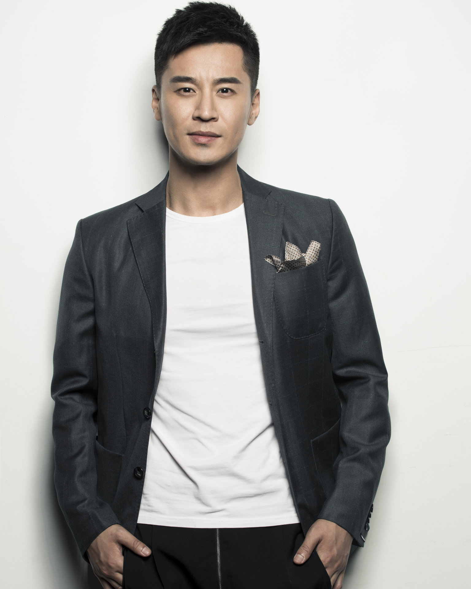 id="go0inme3hd">王璐,10月11日出生于山东烟台,中国内地影视男演员