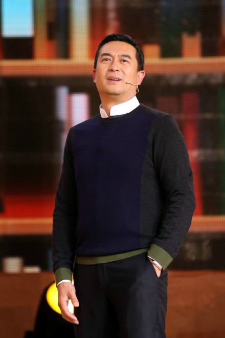 年4月8日出生于陕西省西安市,祖籍陕西省安康市,中国内地影视男演员