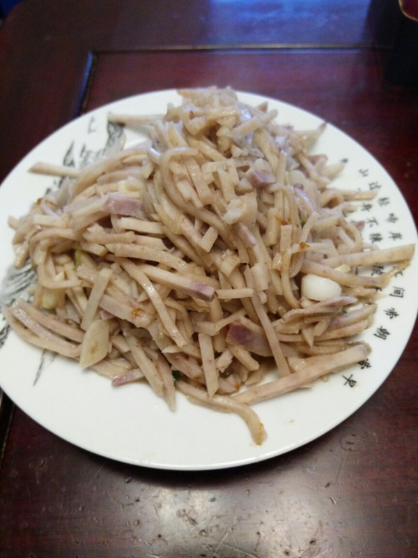 清炒芋头丝