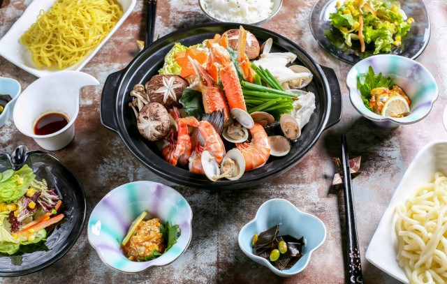 日式海鲜火锅