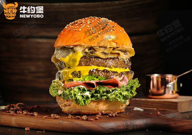  p data-id="gnbsefb553">牛约堡是 a target=