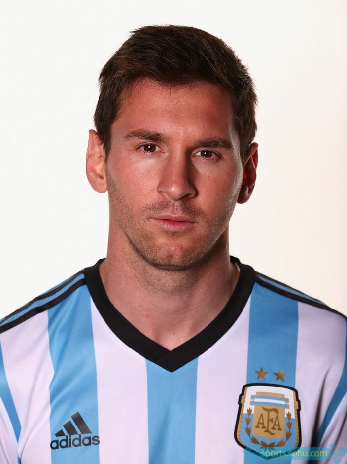  p>利奥·梅西(leo messi),全名利昂内尔·安德雷斯·梅西·库西提尼