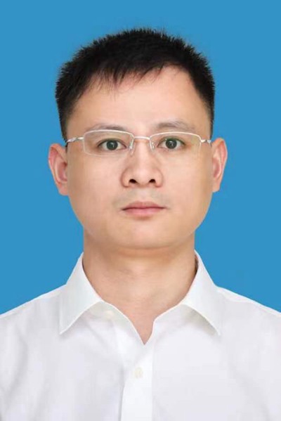  /p> p data-id="tlmecsncxlgy">现任泉州市安溪县蓝田乡党委副书记