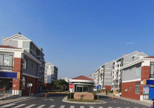  p>新源人家位于上海市松江叶榭,共计房屋1326户. /p>