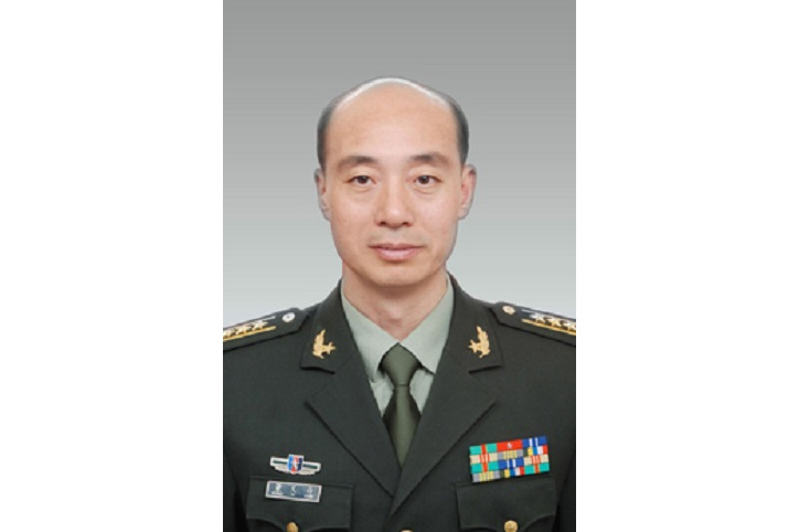  /p> p>现任上海市闵行区委常委,区人民武装部政治委员.