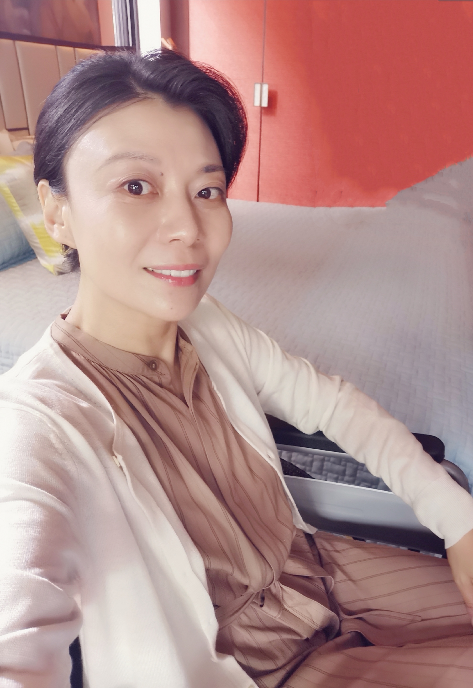 ">茹天,中国内地 a target="_blank" href="/item/影视演员/9228377"