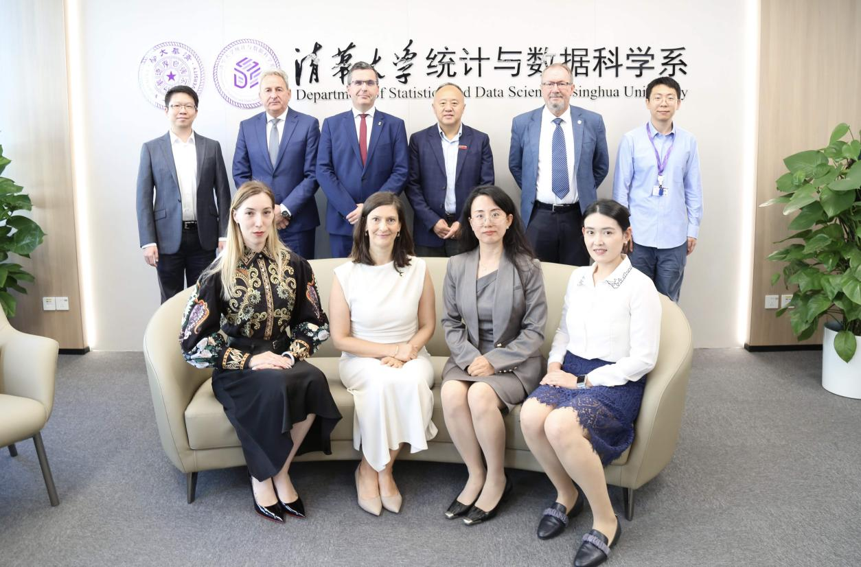 刘军（清华大学兴华卓越讲席教授、美国国家科学院院士）_百度百科