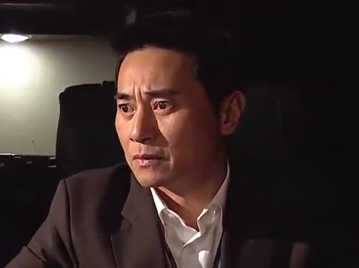 康道行,是时装警匪电视剧《 a target="_blank" href="/item/使徒行者