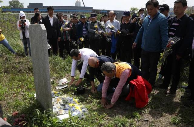 至宋代是慎氏大发展的时代,名人辈出,引证来源自《尚友录》. /p>