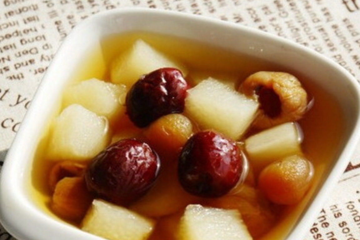  p>山药桂枣汤是以山药,红枣为主料的汤品. /p>