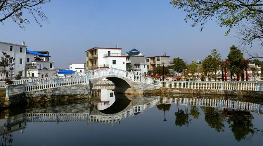  p>徐埠镇,隶属江西省九江市 a target="_blank" href="/item/都昌县