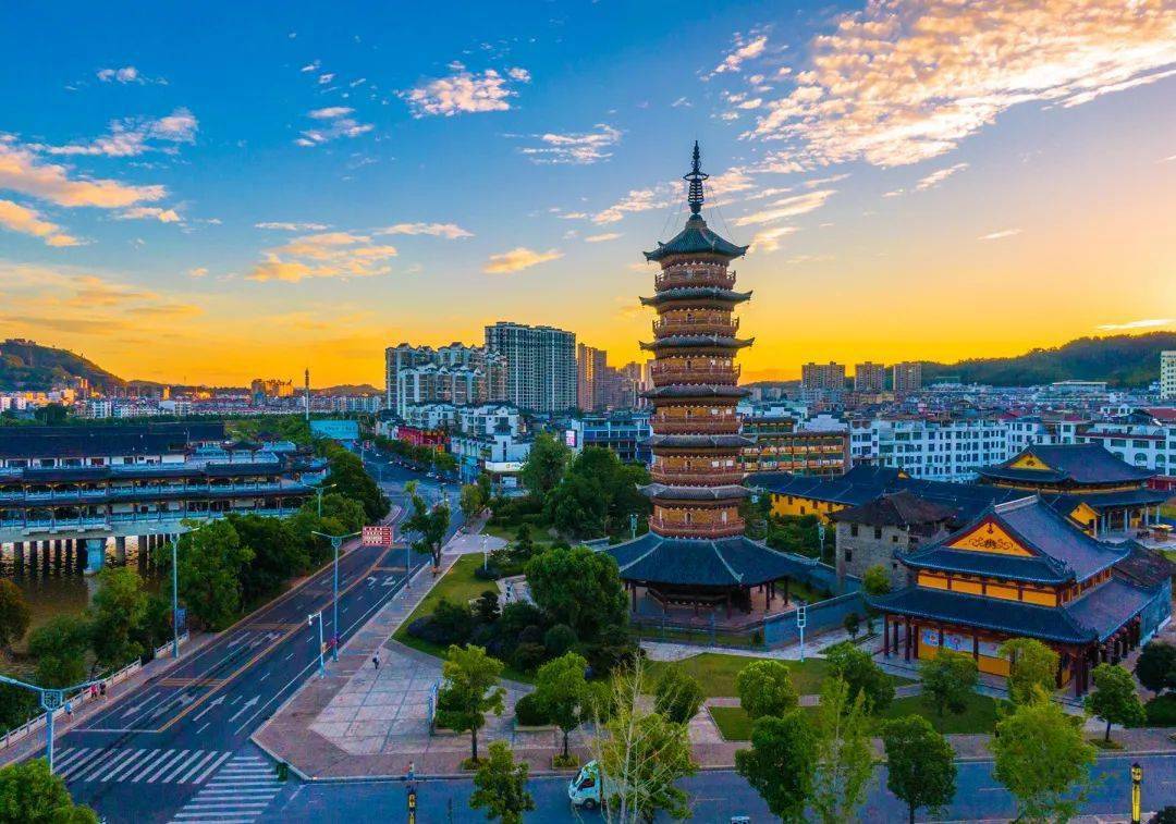 ">江西省 /a> a target="_blank" href="/item/赣州市/1688863" data