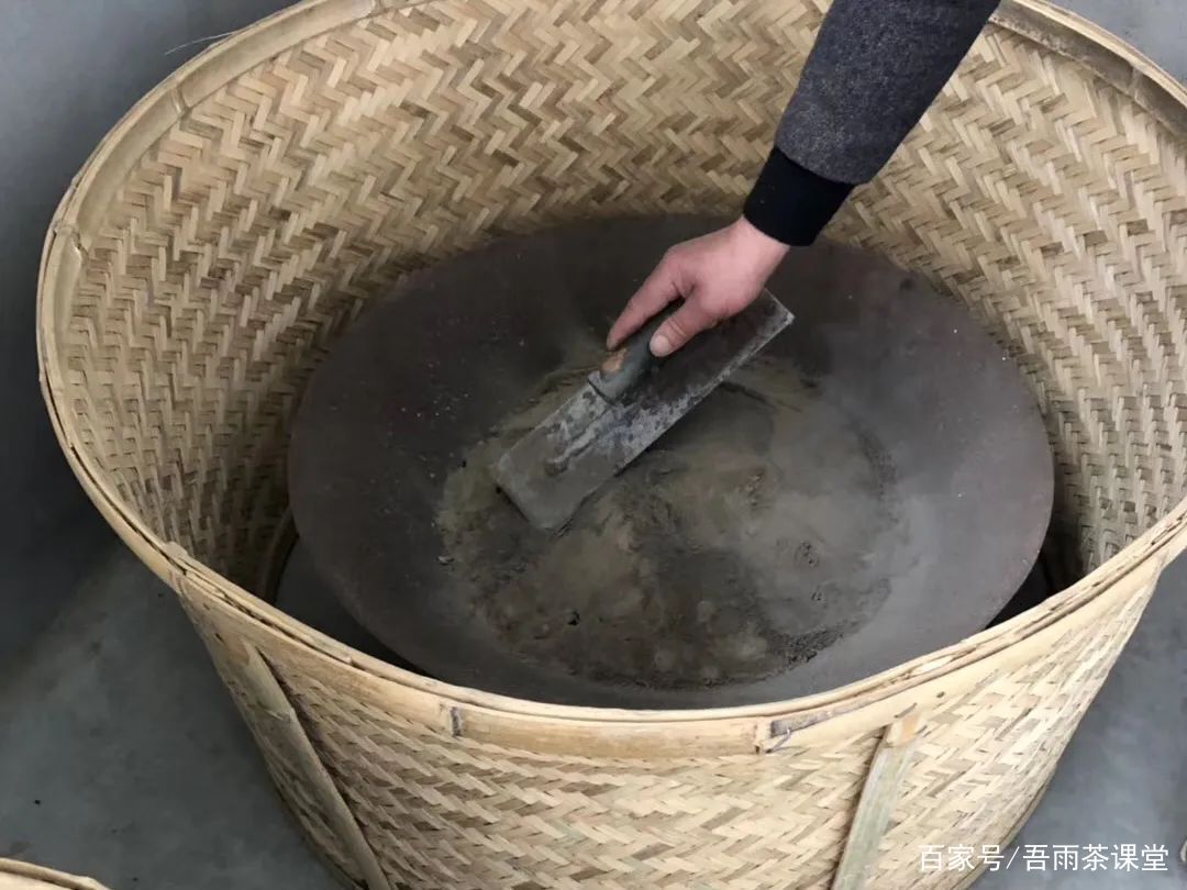 炭焙工艺真的那么难？是什么让炭焙茶备受推崇｜吾雨茶课堂_百科TA说