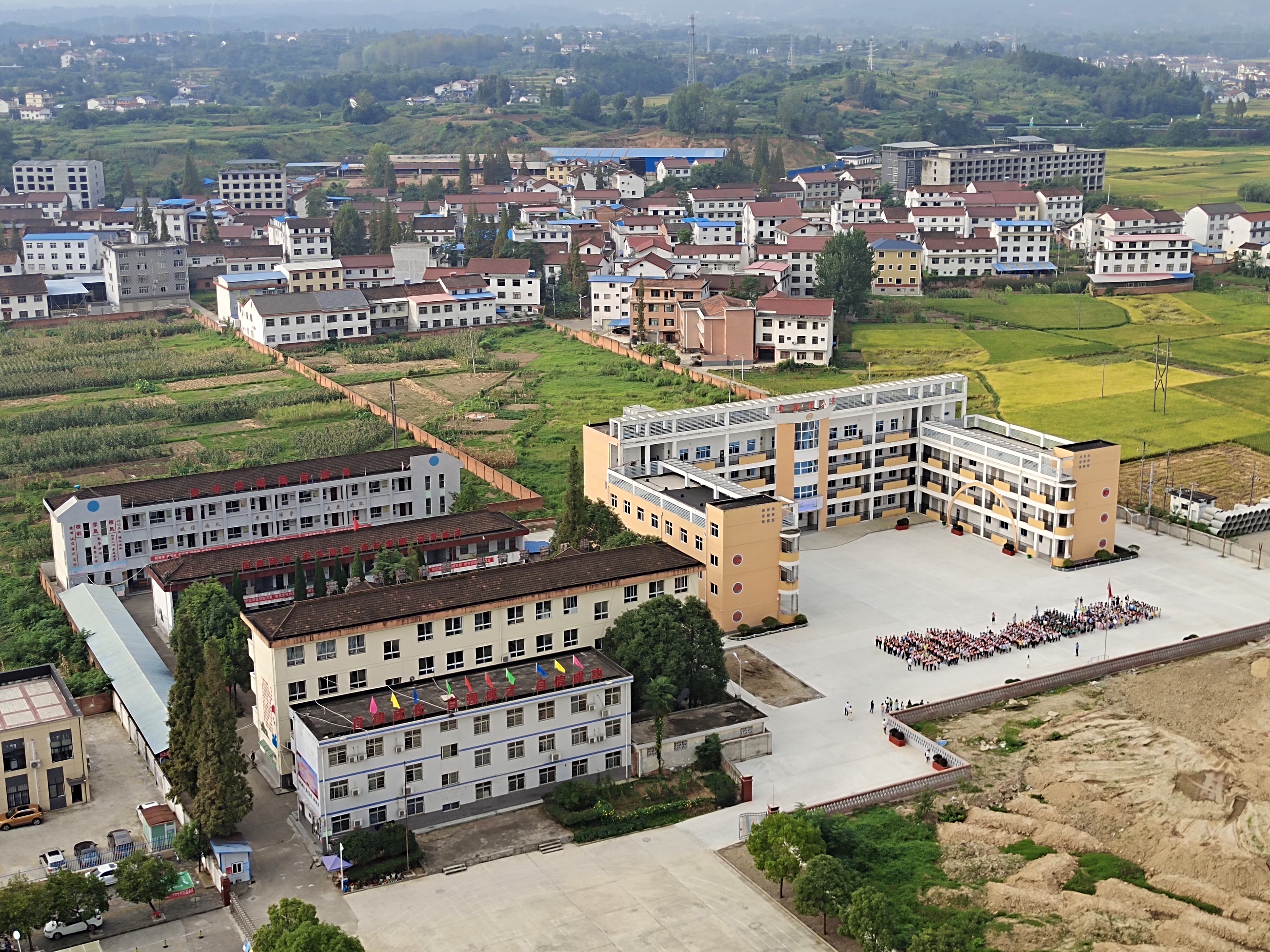 汉中市南郑区莲花寺小学
