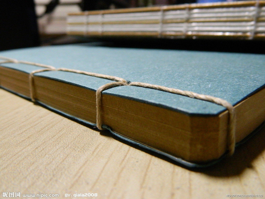 线装书是指以线类进行装订的图书类型,又称