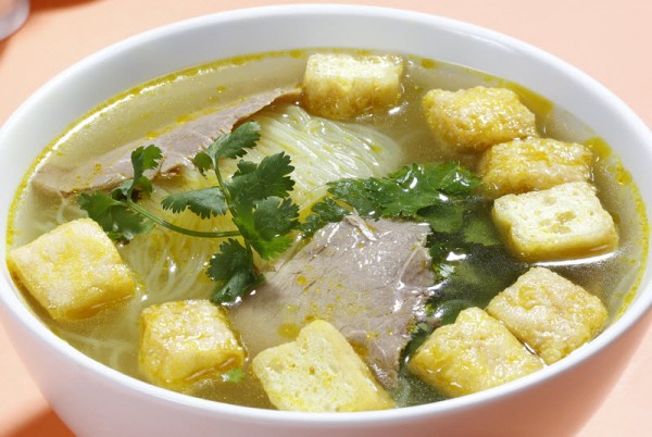 线粉油豆腐汤