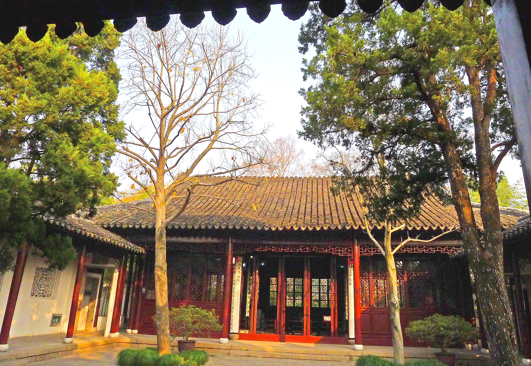  p>沧浪区,原苏州市辖区,位于 a target="_blank" href="/item/中国