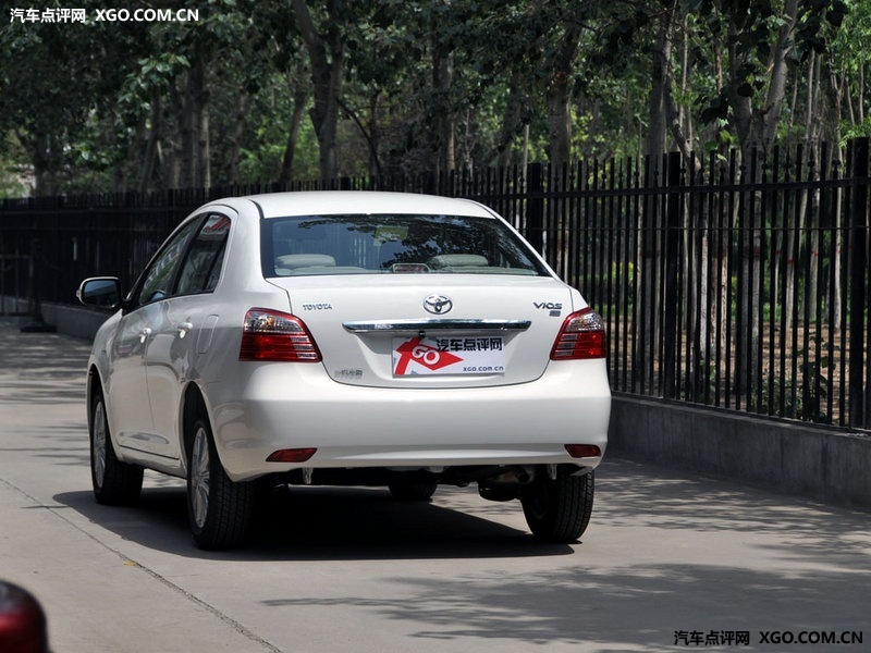  p>威驰(vios)是丰田专门为 a target="_blank" href="/item/亚洲