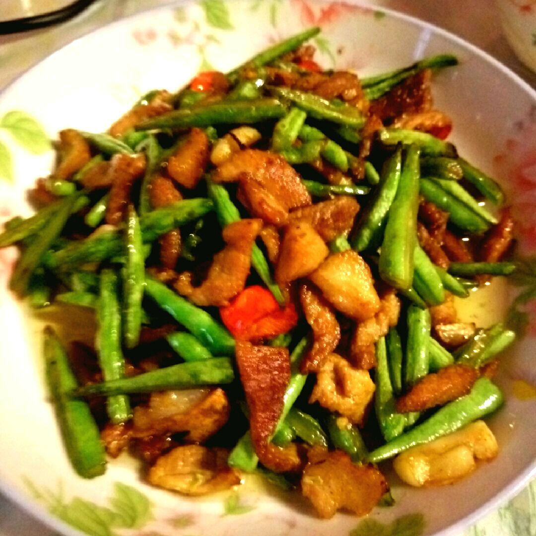 猪肉炒四季豆