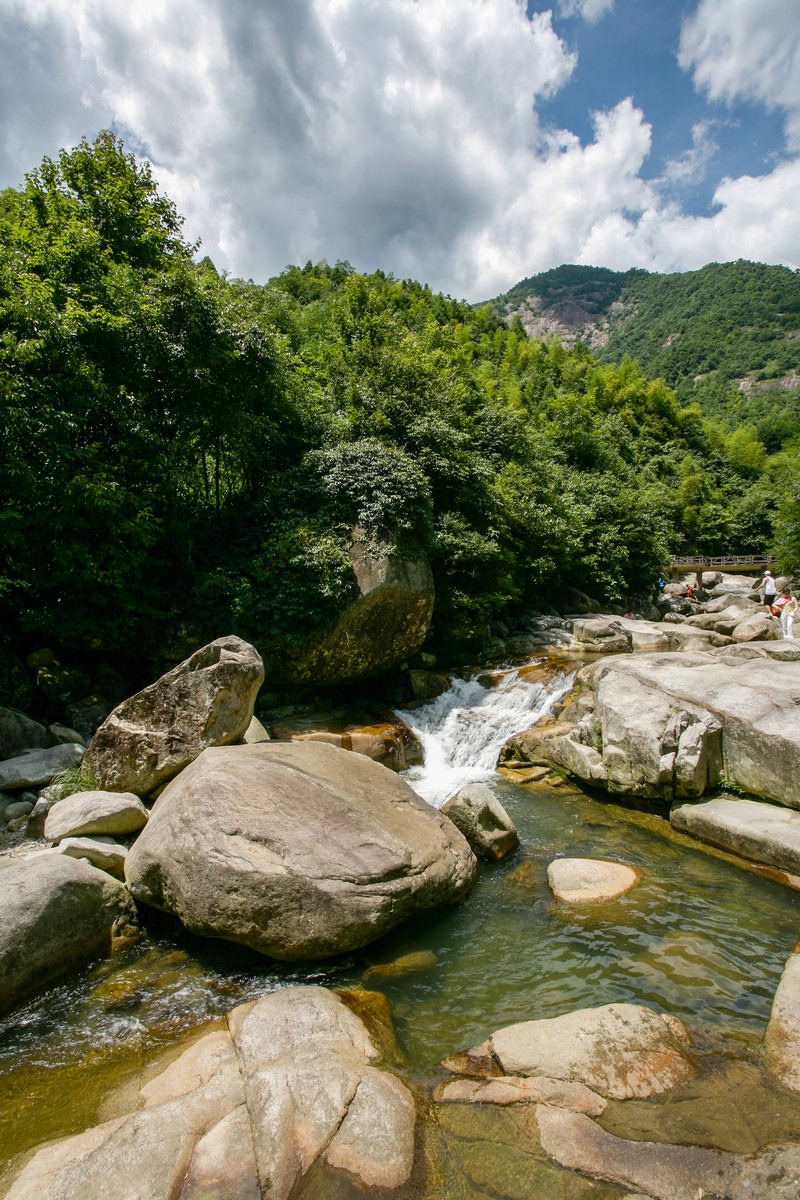 大鄣山卧龙谷风景区