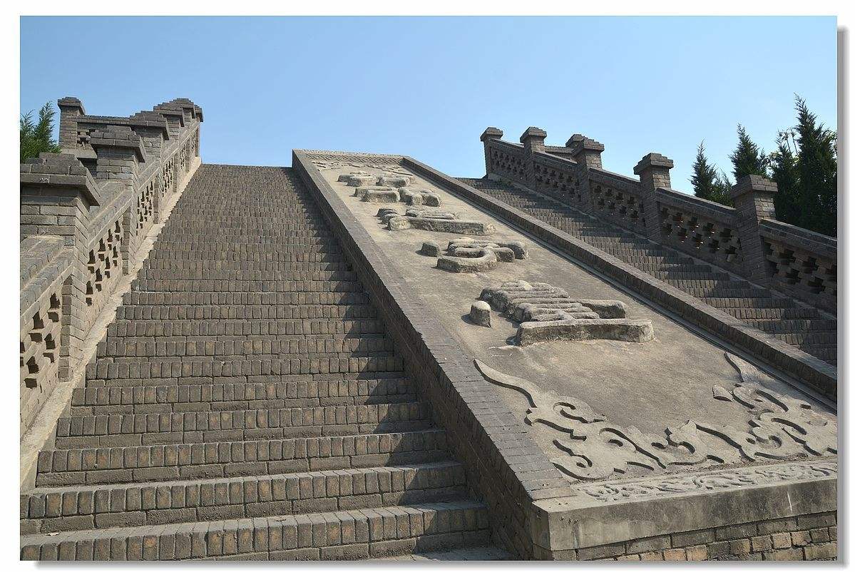 仓颉造字台遗址