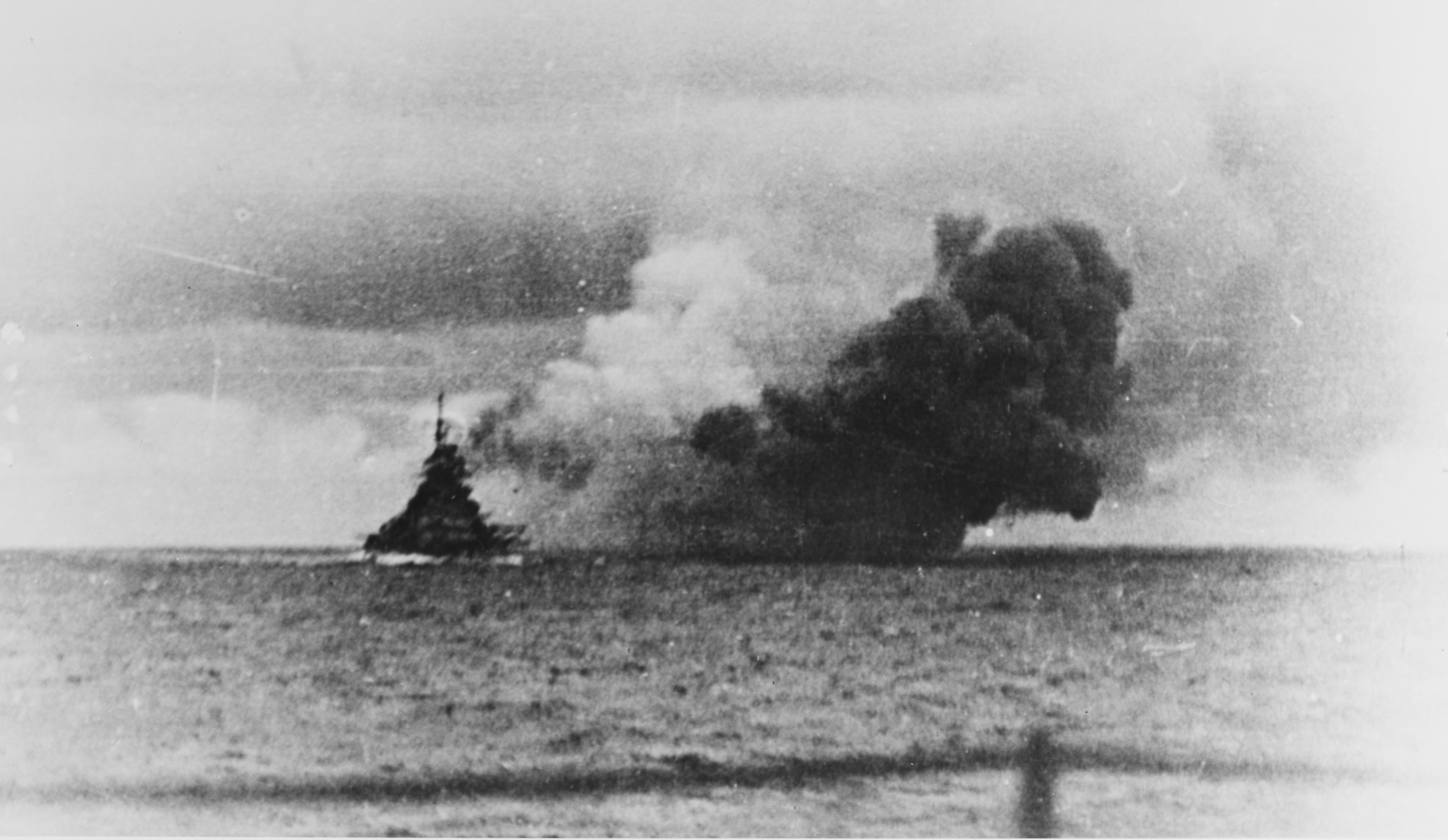  p>俾斯麦级战列舰(德文:schlachtschiff bismarck,英文:bismarck