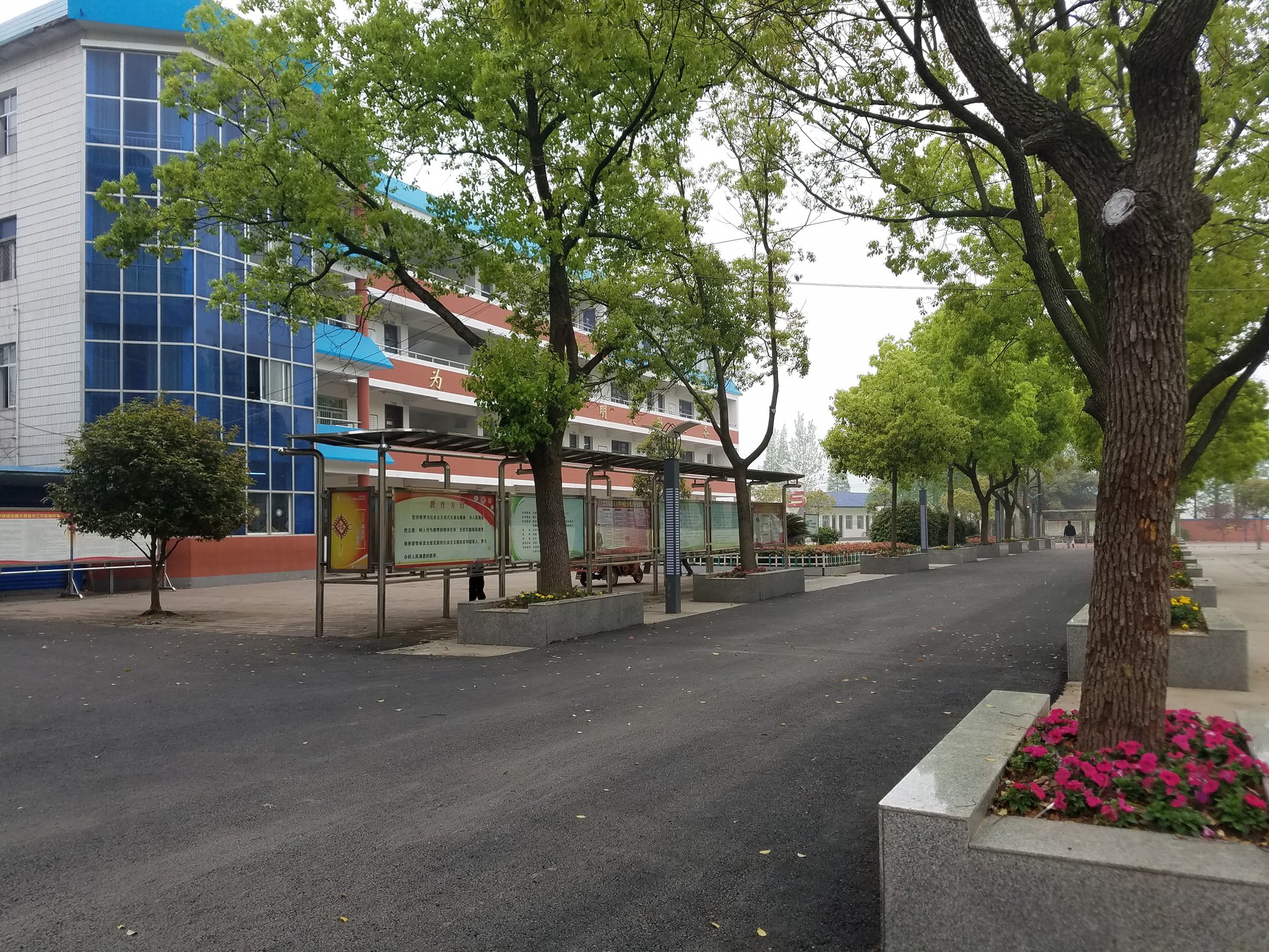 潜江市老新镇徐李小学