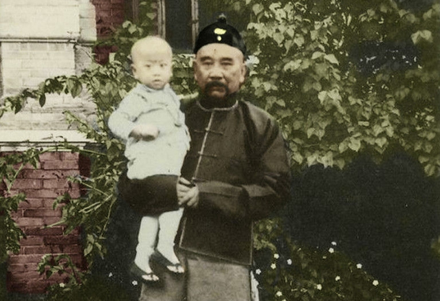 张勋复辟为什么会失败？因为他把一件最重要的事给搞砸了_百科TA说