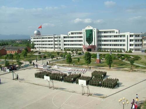 安徽省庐江乐桥中学