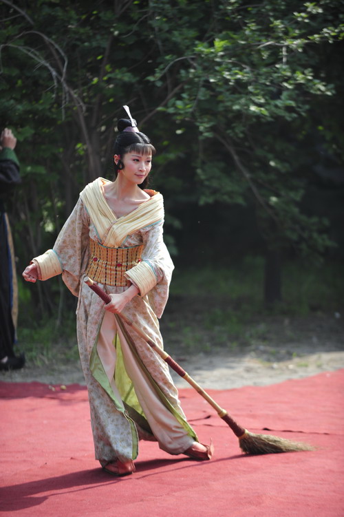  p data-id="gntvos0xs9">电视剧《母仪天下》由 a target="_blank"