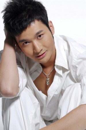 "gnwobz5514">郭鑫(frankie),5月1日出生于山东省,中国内地影视男演员