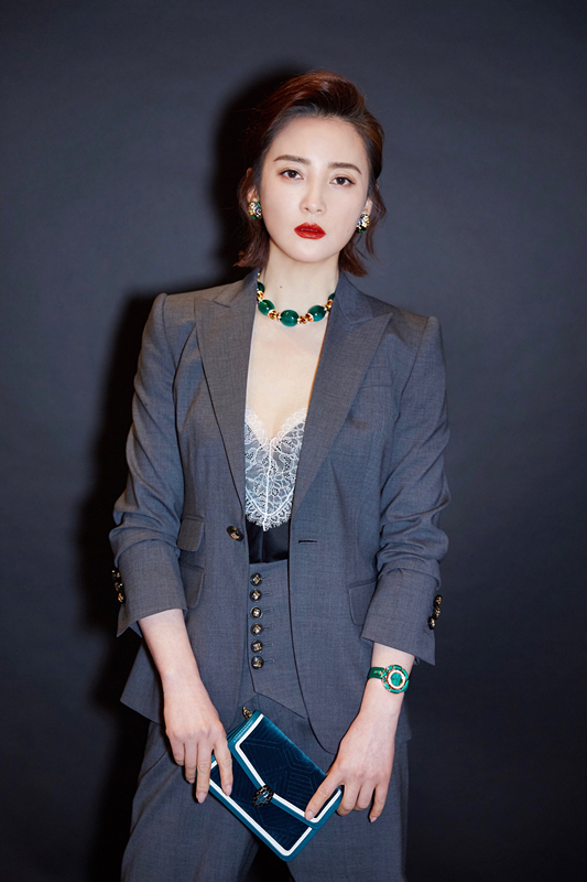  p>蒋勤勤,1975年9月3日出生于重庆市南岸区,中国内地女演员,毕业于 a