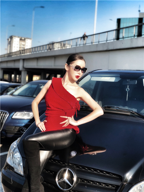 马小薇,女, span class="ref" data-ctrid="t0icme9bu6jv">希曼国际