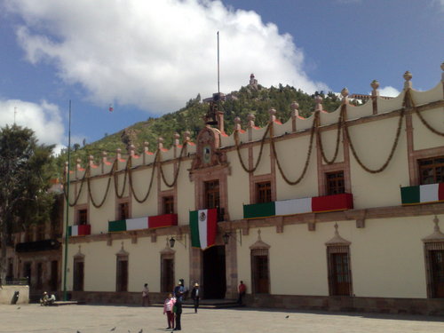  p>萨卡特卡斯州(zacatecas)位于 a target="_blank" href="/item