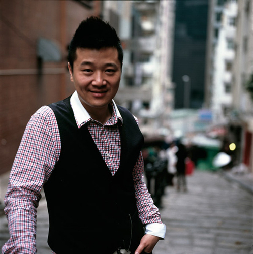 万俊,1983年2月生, a target="_blank" href="/item/凤凰卫视/644931"