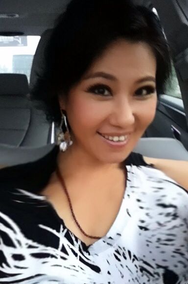  p data-id="go6bd1jidc">李殊,1967年4月25出生,中国内地女歌手,国家