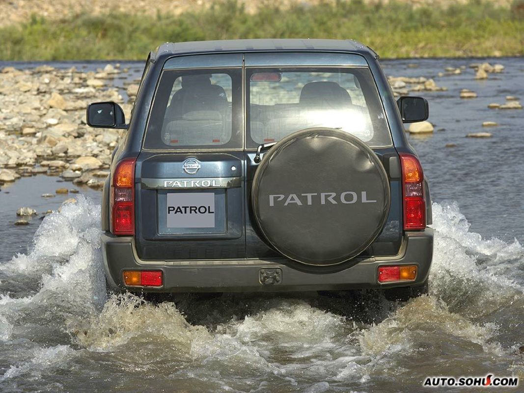  p>途乐(patrol)是日产汽车首款全尺寸suv,第六代在2010年初发布.