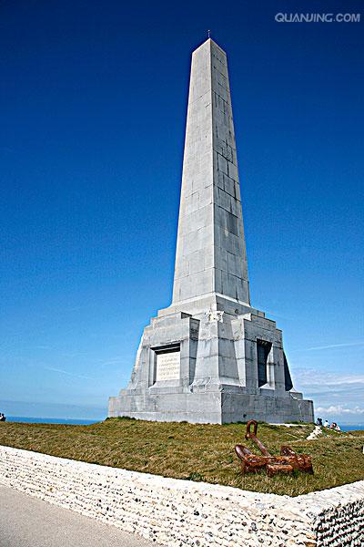 pas de calais;英语:strait of dover),是法语对"多佛尔海峡"的称呼