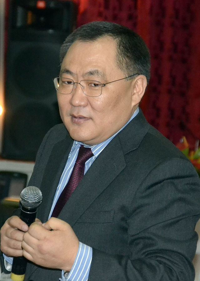  p>绍尔班·卡拉-奥尔,出生于1966年7月18日,俄罗斯图瓦共和国行政