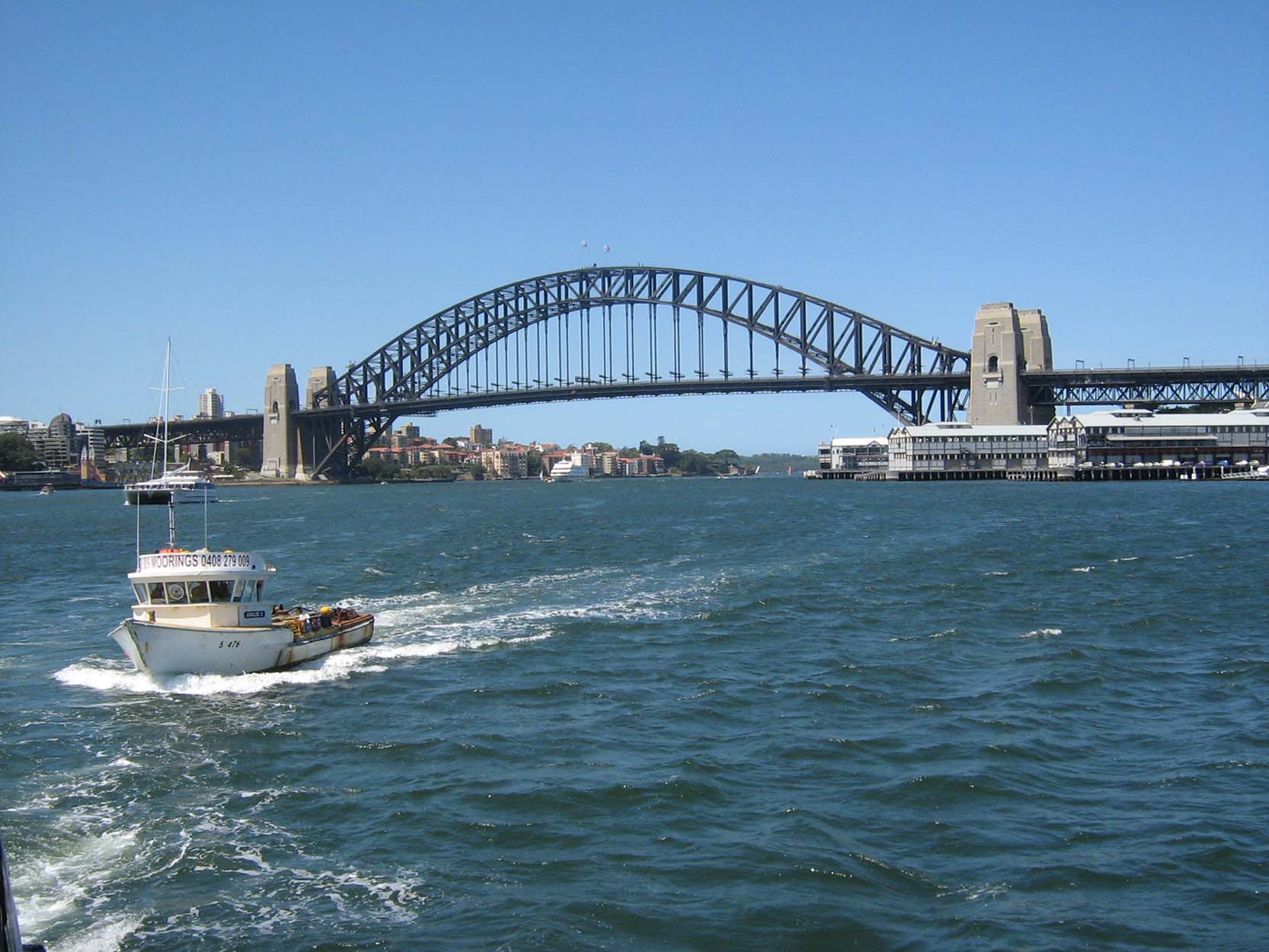 sydney harbour bridge