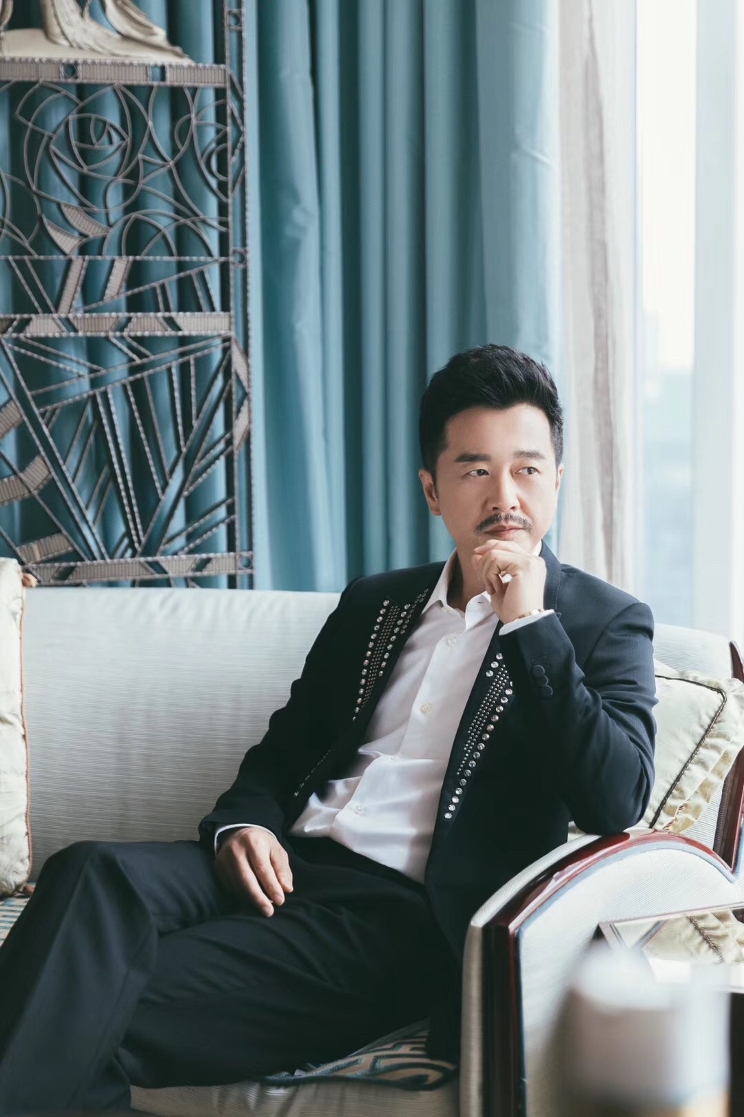  p data-id="gntglrc2z4">张帆,演员,北京人,毕业于中央戏剧学院表演