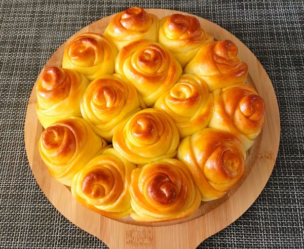 【玫瑰小面包】